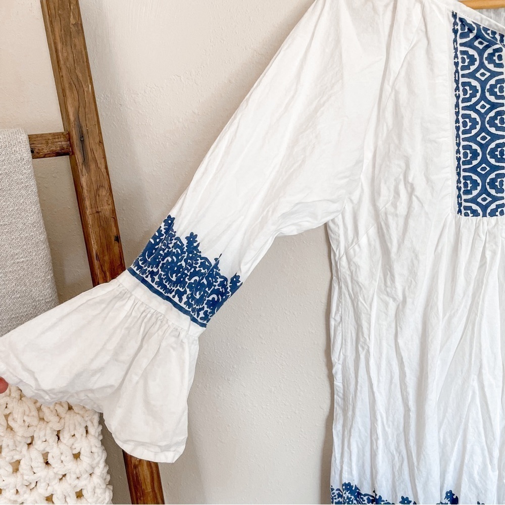 Roller Rabbit | Mona Border Maricruz Cotton White & Blue Peasant Dress - Picture 7 of 13